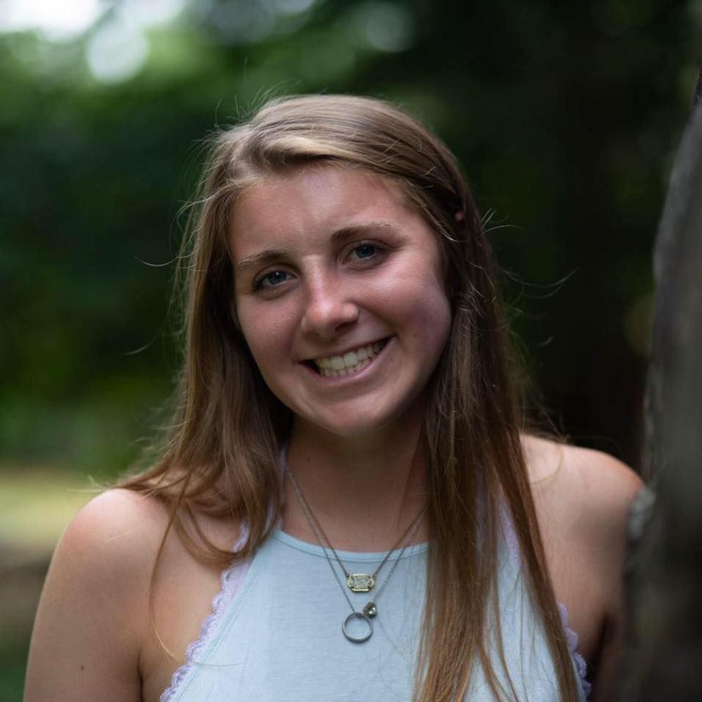 Meet your Posher, Emily